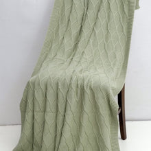 Load image into Gallery viewer, Twist Cable Throw