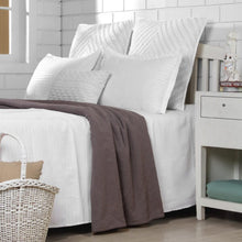 Load image into Gallery viewer, 100% Cotton Blanket