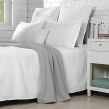 Load image into Gallery viewer, 100% Cotton Blanket