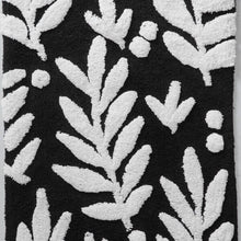 Load image into Gallery viewer, Floral Bath Mat Set