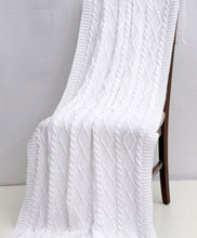 Load image into Gallery viewer, Cable 36 Throw