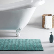 Load image into Gallery viewer, Lattice Reversible Bath Mat Set
