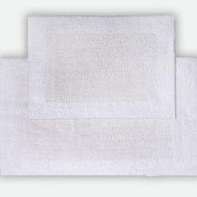 Load image into Gallery viewer, Reversible Loop Bath Mat Set
