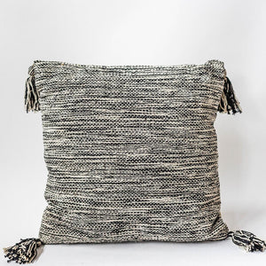 18" x 18" Woven Cushion Cover With Tassels