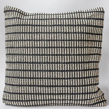 Load image into Gallery viewer, 18&quot; x 18&quot; Knitted Cushion Cover
