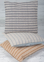 Load image into Gallery viewer, 18&quot; x 18&quot; Knitted Cushion Cover
