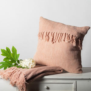 18" x 18" Waffle Weave Cushion Cover With Tassels