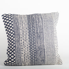 Load image into Gallery viewer, 18&quot; x 18&quot; Woven Cotton Cushion Cover
